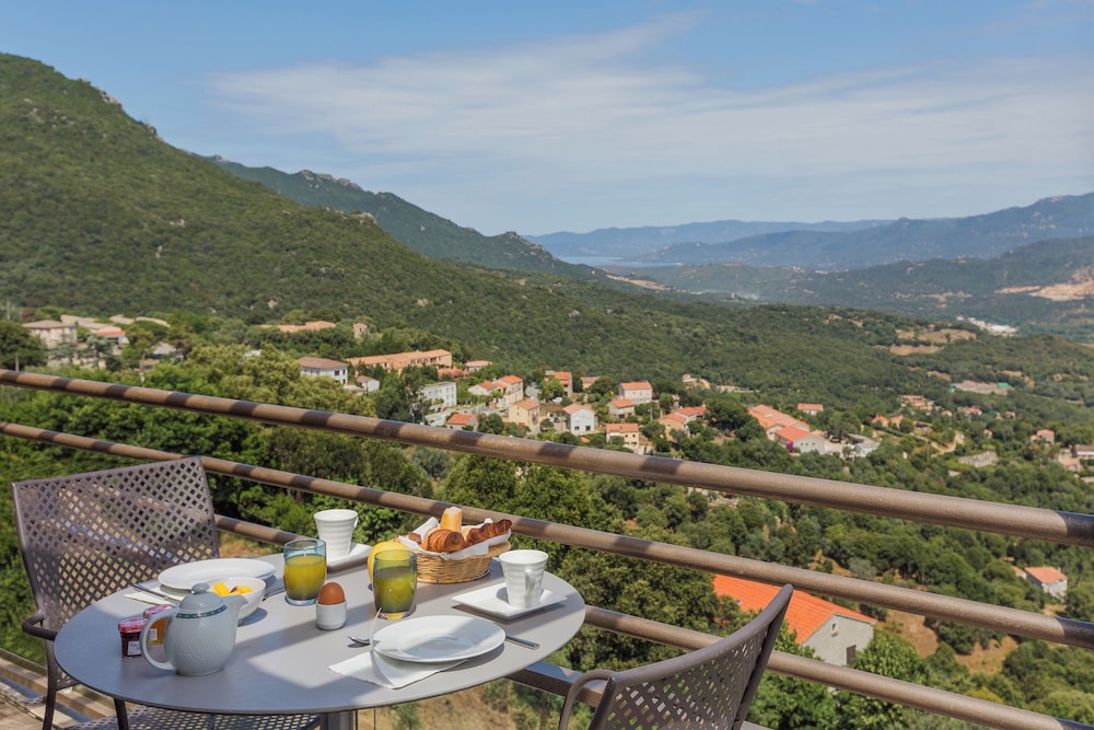 

Milano - Propriano - Best Western Plus San Damianu