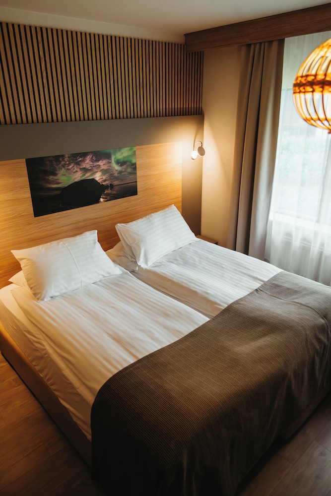 

Napoli - Vik i Myrdal - Hotel Vík í Mýrdal