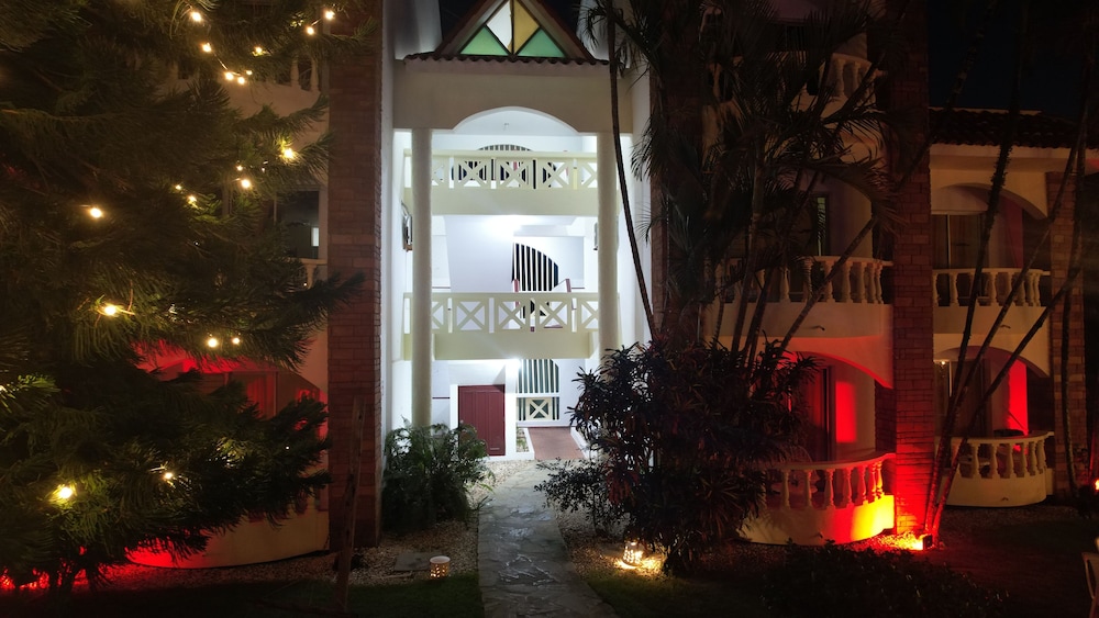 

Bologna - Sosua - Hotel Voramar Sosua - Henk Prakken