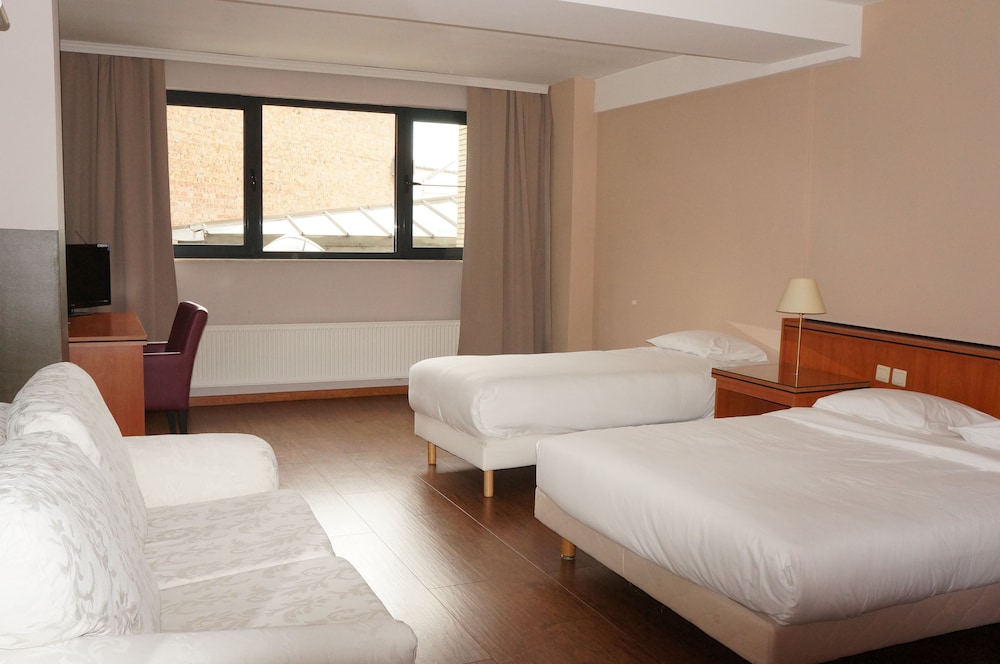 

Milano - Ruisbroek - Escale Hotel
