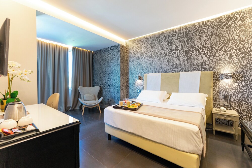 

Milano - Monte di Procida - Hotel Il Gabbiano