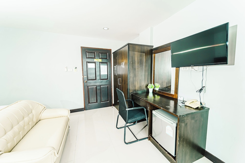 

Napoli - Chalong - Saiyuan Residence Phuket