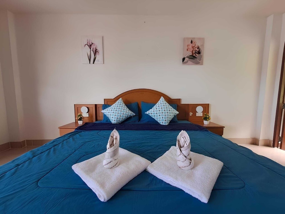 

Bari - Karon Beach - Pailin Hill Hotel Patong