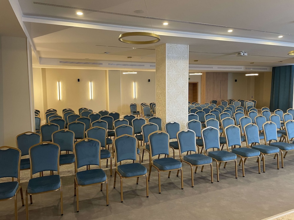 

Milano - Algeri - Golden Tulip Opera Alger