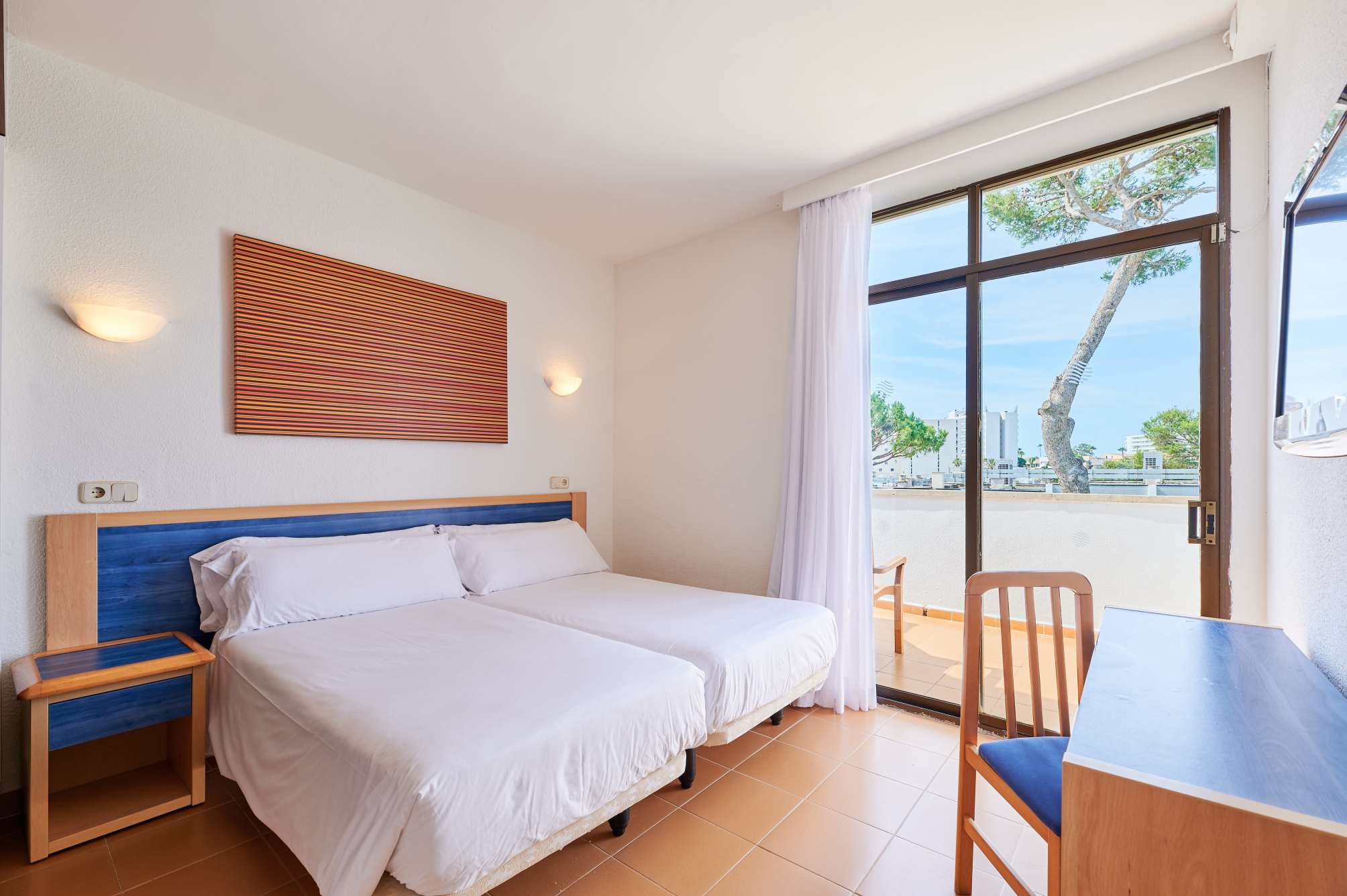 

Milano - Calas de Mallorca - AluaSun Cala Antena - All Inclusive