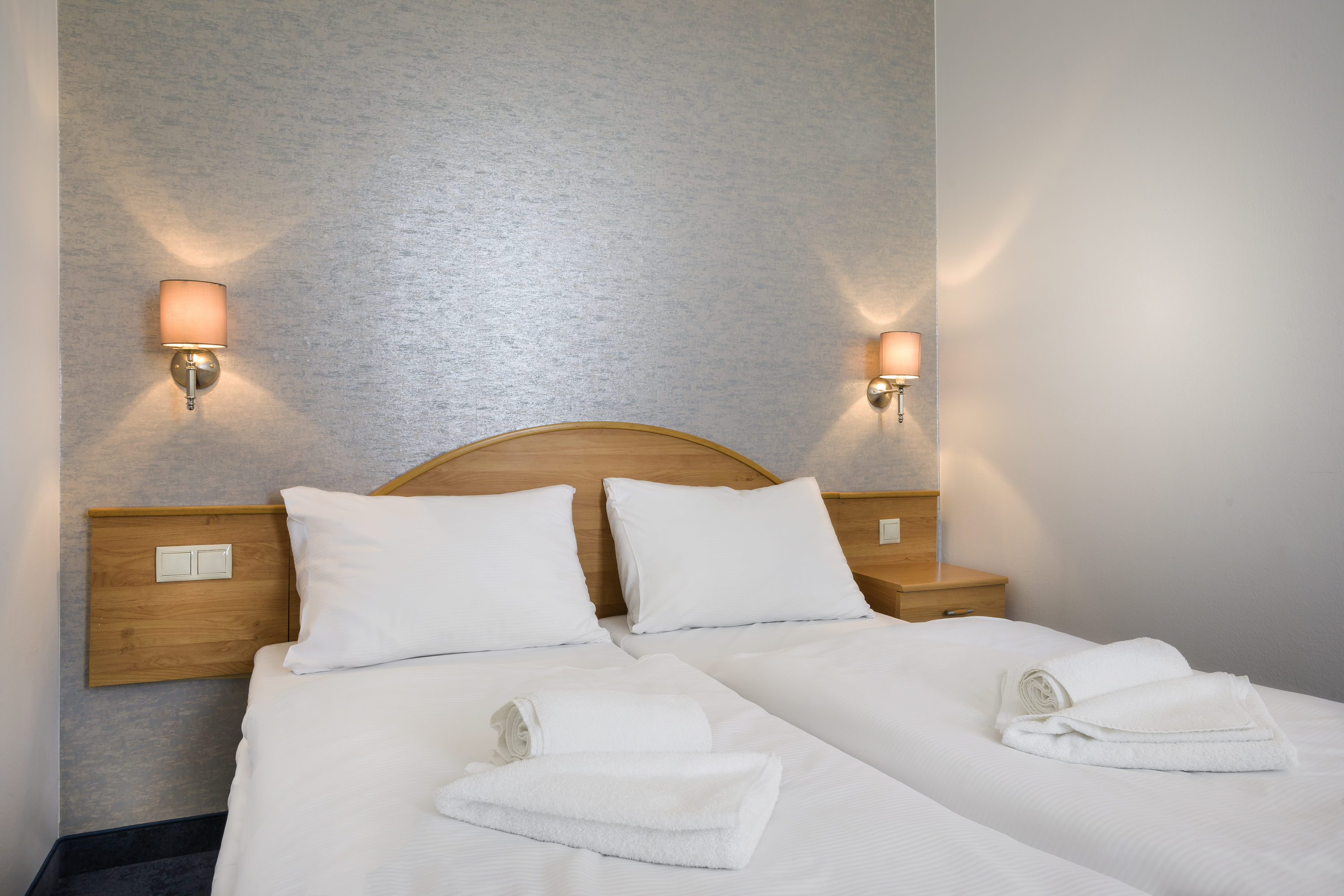 

Reggio Calabria - Budapest - Hotel Golden Park Budapest