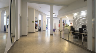 

Catania - Girona - Hotel Ultonia