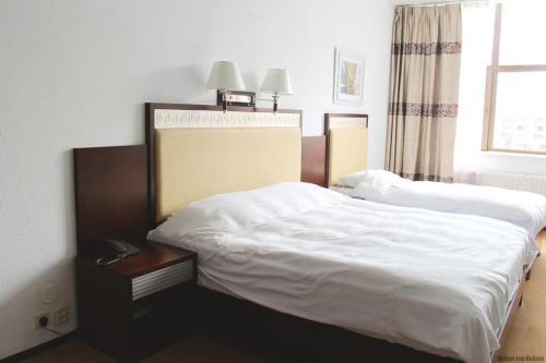 

Bologna - Rotterdam - New Ocean Paradise Hotel