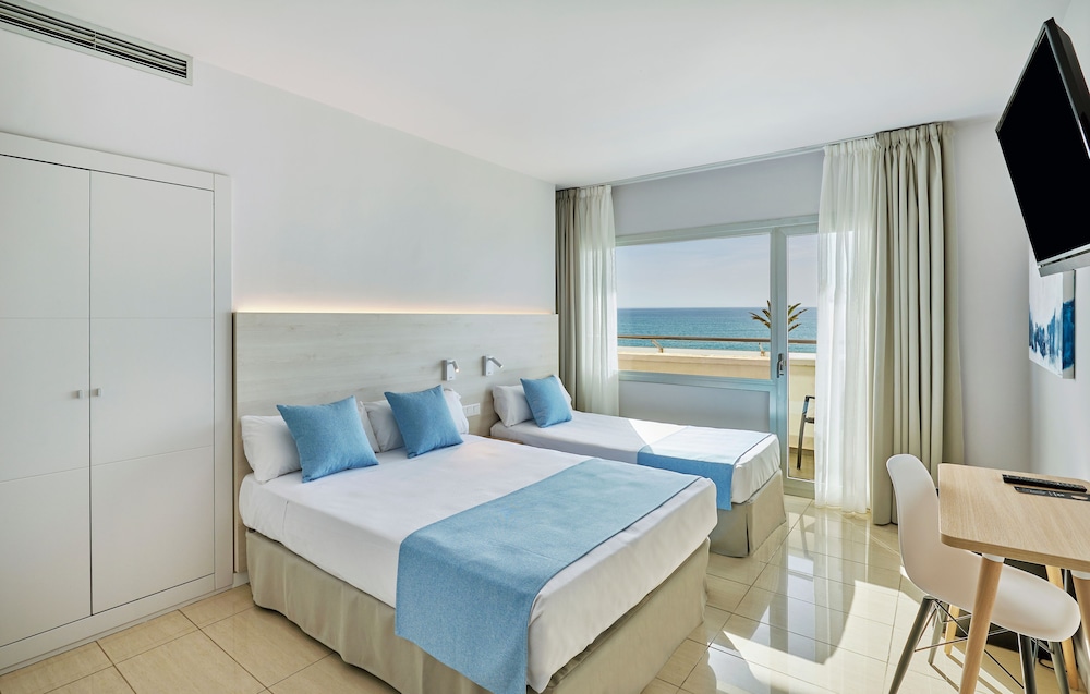 

Milano - Tossa de Mar - URH Hotel Excelsior