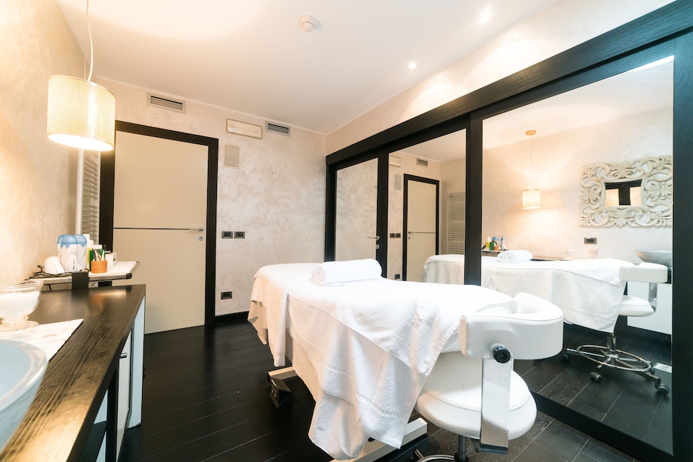 

Brindisi - Folgarida - Hotel Spinale