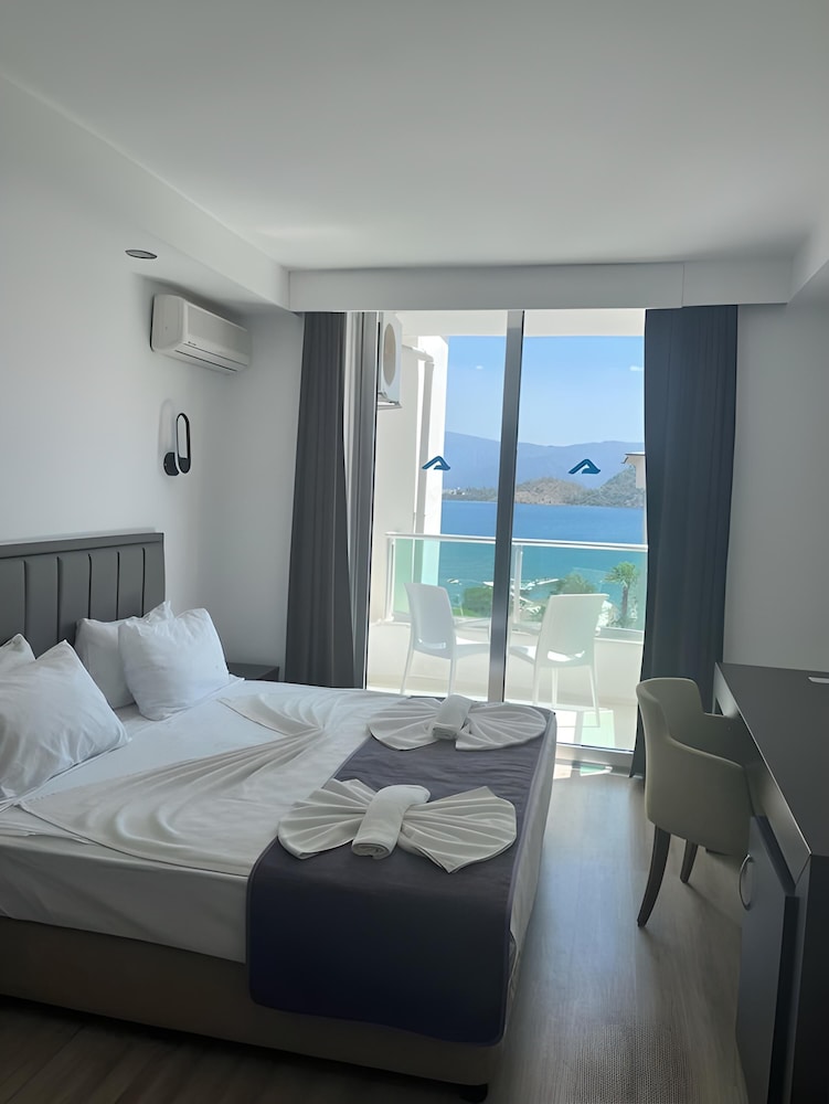 

Milano - Marmaris - SUPREME BEACH İÇMELER Adults Only