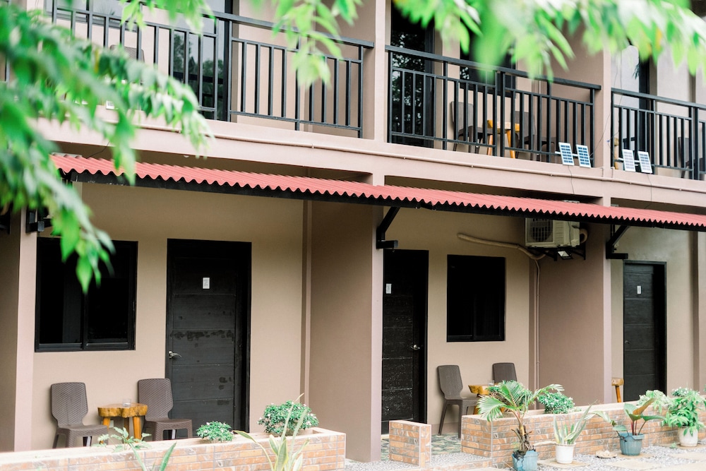 

Roma - Panglao - Alona Princess Suites
