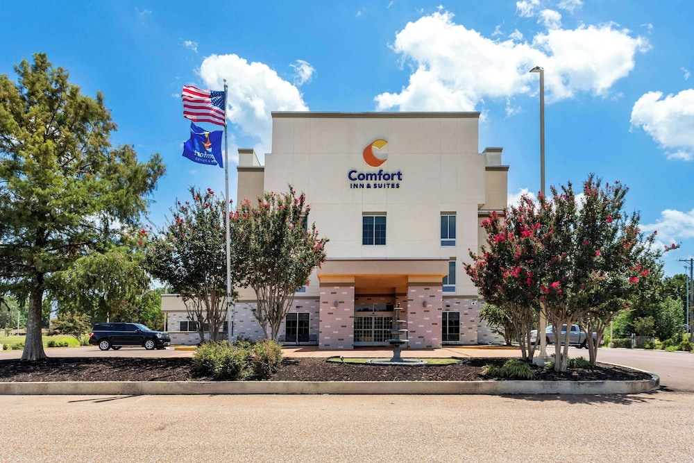 

Bologna - Grenada - Comfort Inn & Suites