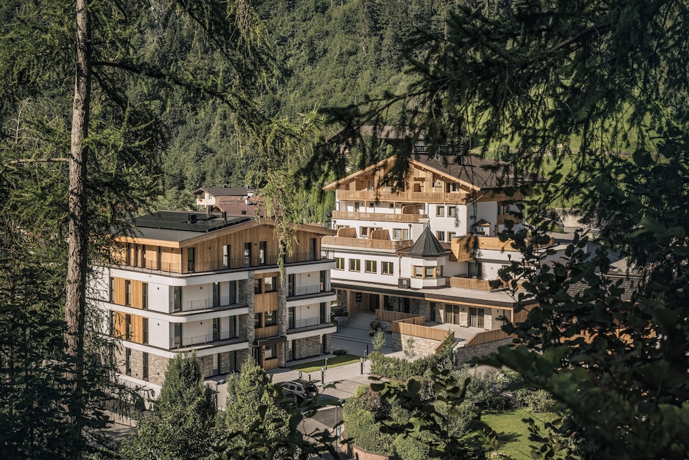 

Milano - Mayrhofen - Resort Schrofenblick
