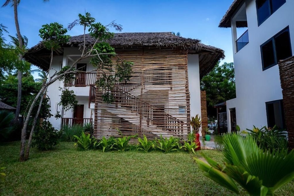 

Napoli - Pongwe, Zanzibar - MANOLO Beach Resort