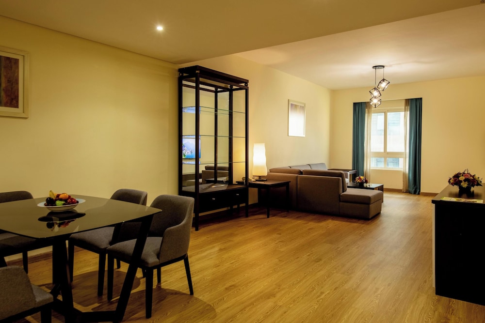 

Roma - Sharjah - TIME Ruby Hotel Apartment