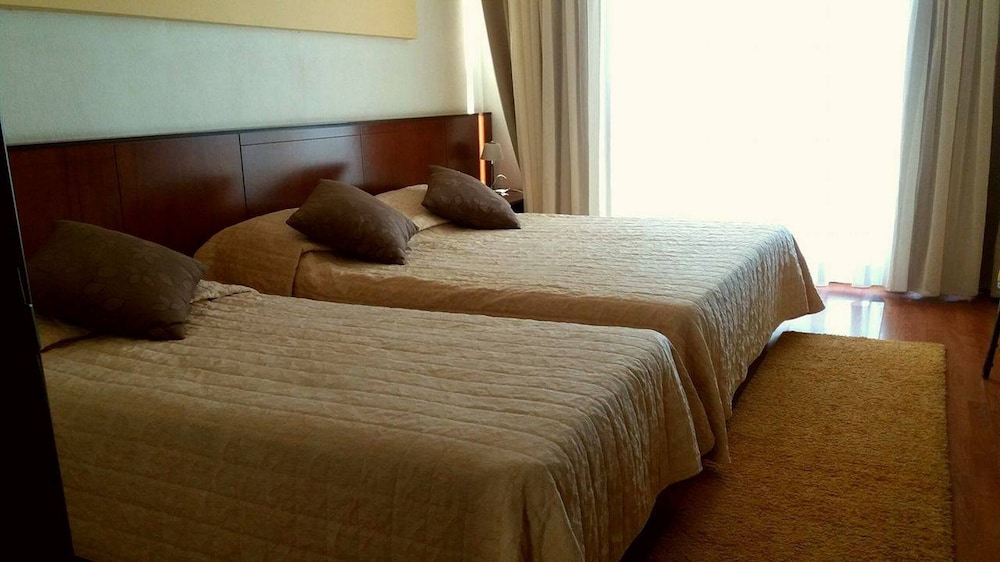 

Roma - Serres - Acropol Hotel