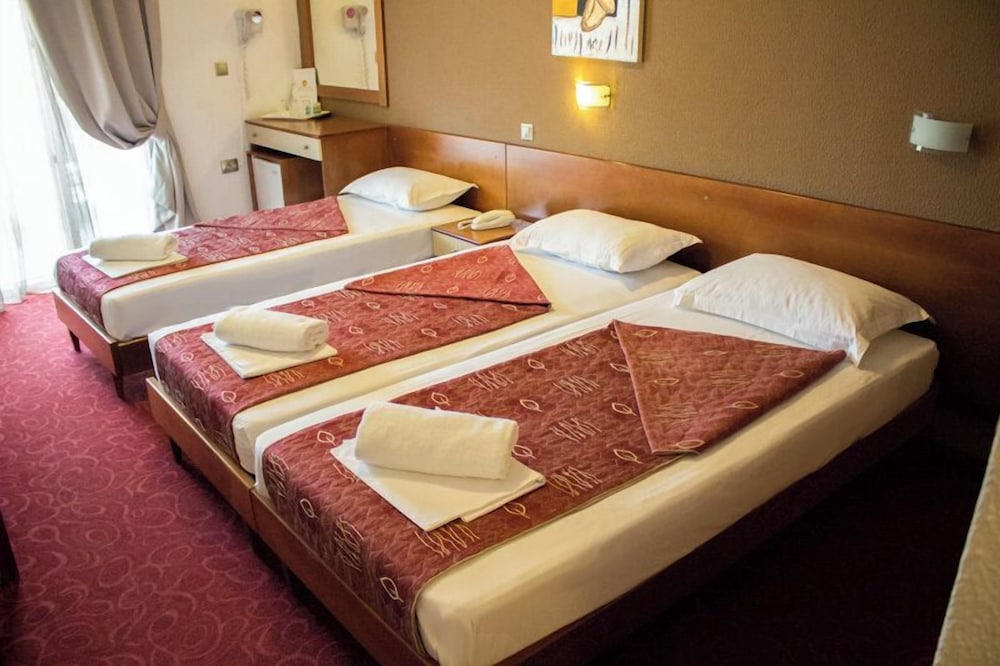 

Roma - Paralía - Hotel Akropol