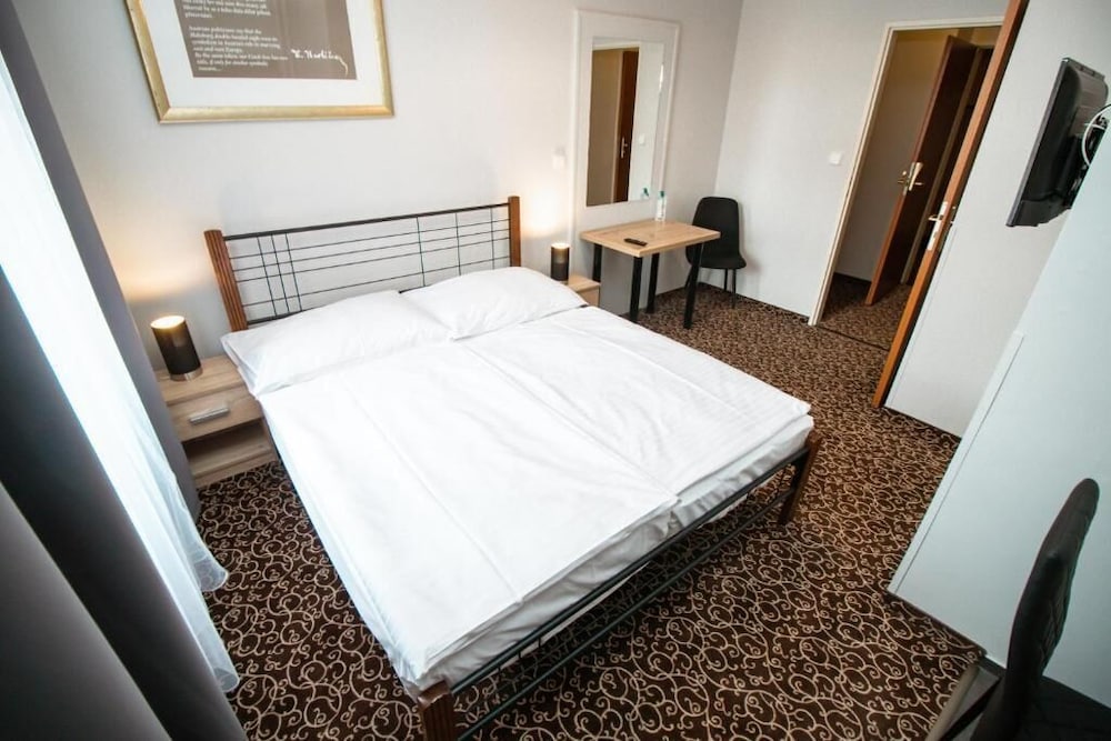 

Bari - Praga - Hotel Brixen