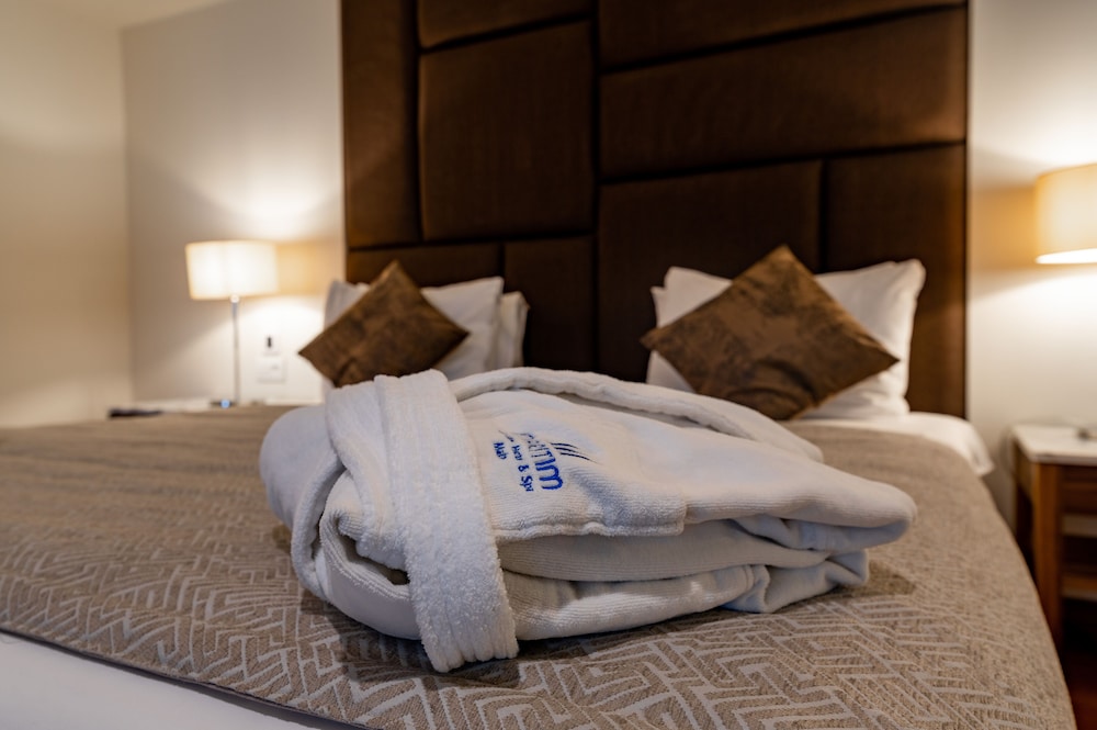 

Lamezia Terme - Mellieha - Maritim Antonine Hotel & Spa