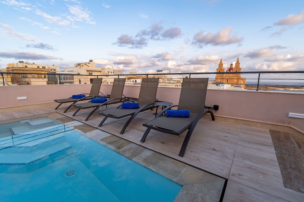 

Napoli - Mellieha - Maritim Antonine Hotel & Spa