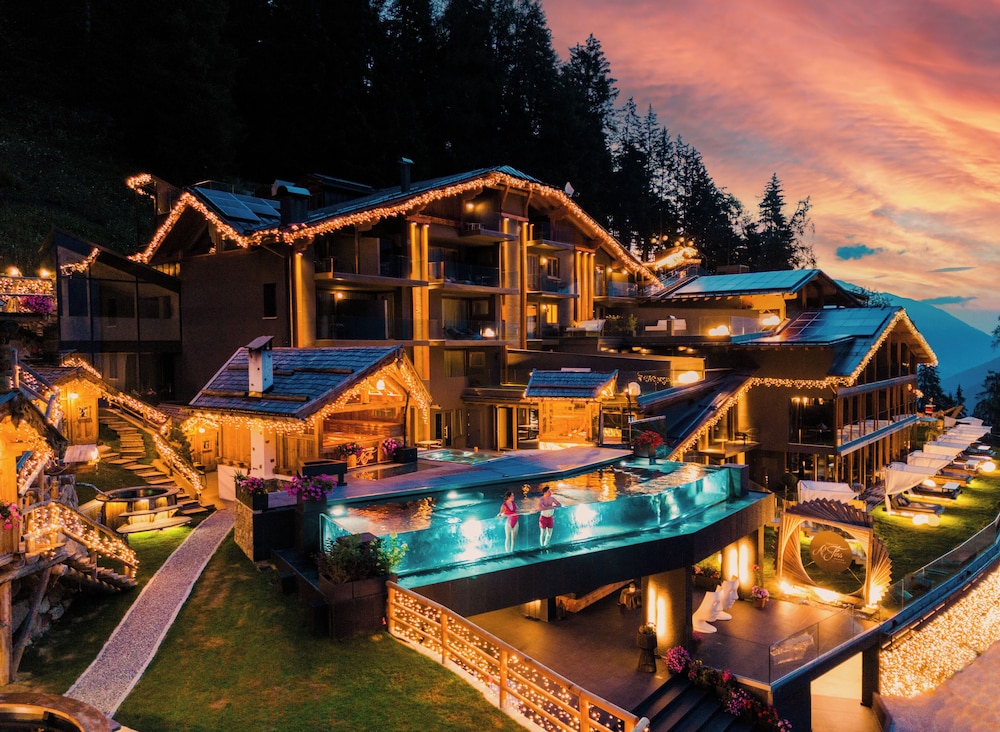 

Napoli - Valtellina, Montagna Italia - Hotel Chalet Al Foss