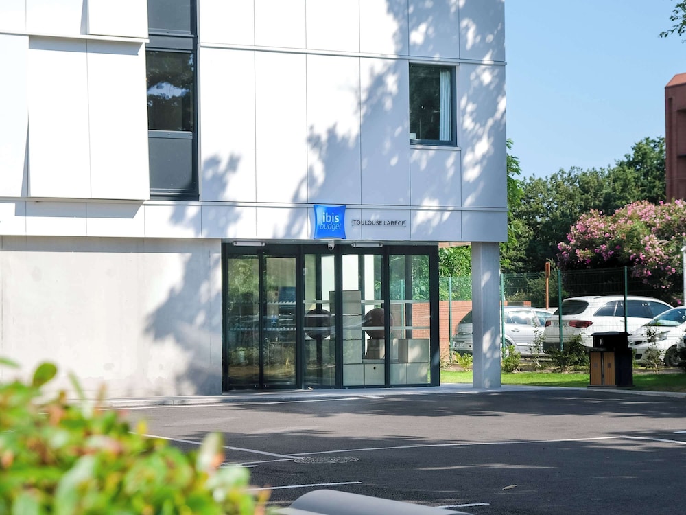 

Roma - Labege - ibis budget Toulouse Labège
