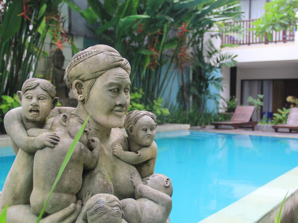 

Bologna - Kerobokan - The Kubu Hotel