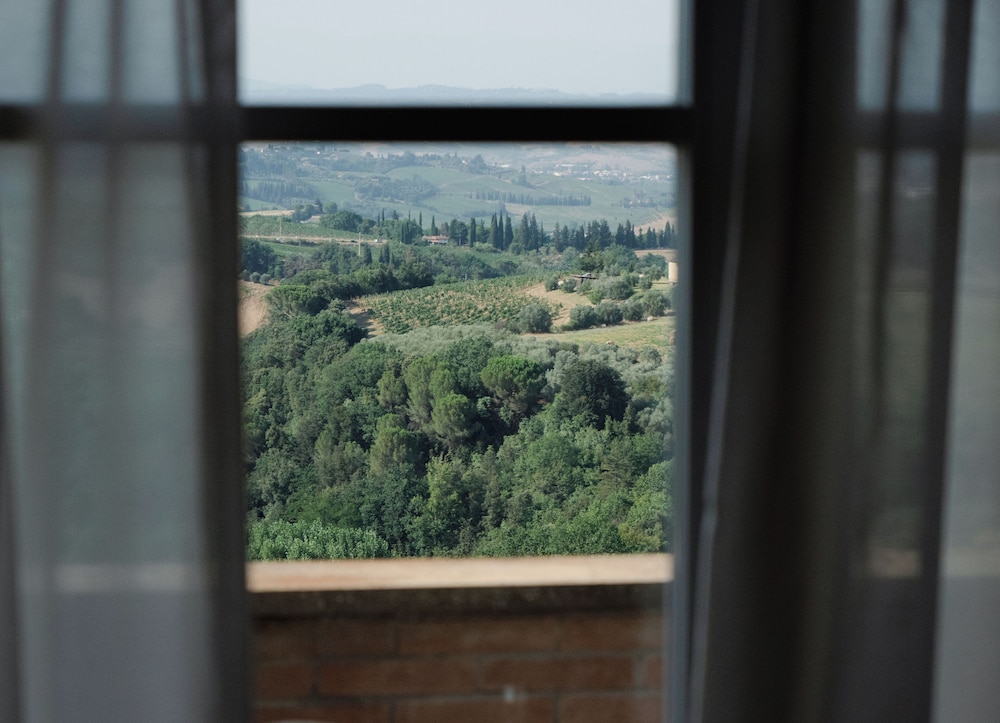 

Roma - San Gimignano - Cappuccina Country Resort