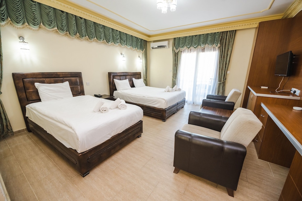 

Milano - Kyrenia - RIVERSIDE GARDEN Resort & Suna's Beach Club