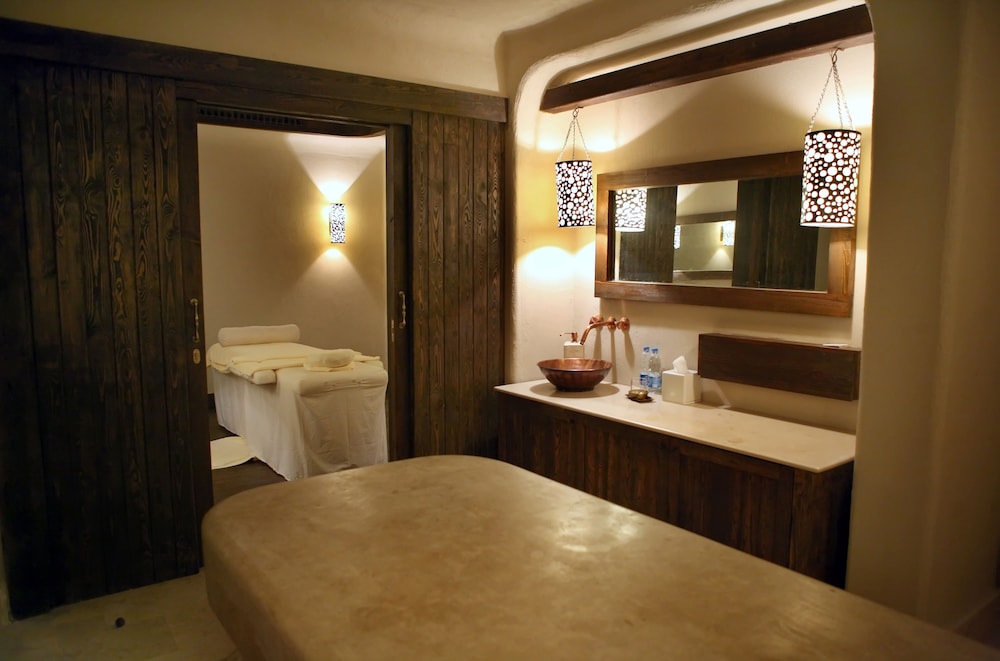 

Milano - Coraya Bay - Marina Lodge at Port Ghalib