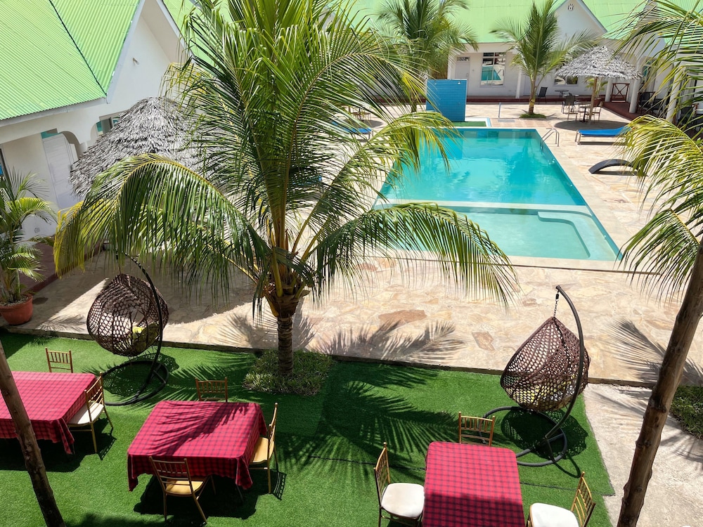 

Torino - Jambiani, Zanzibar - Sunrise Hotel & Resort