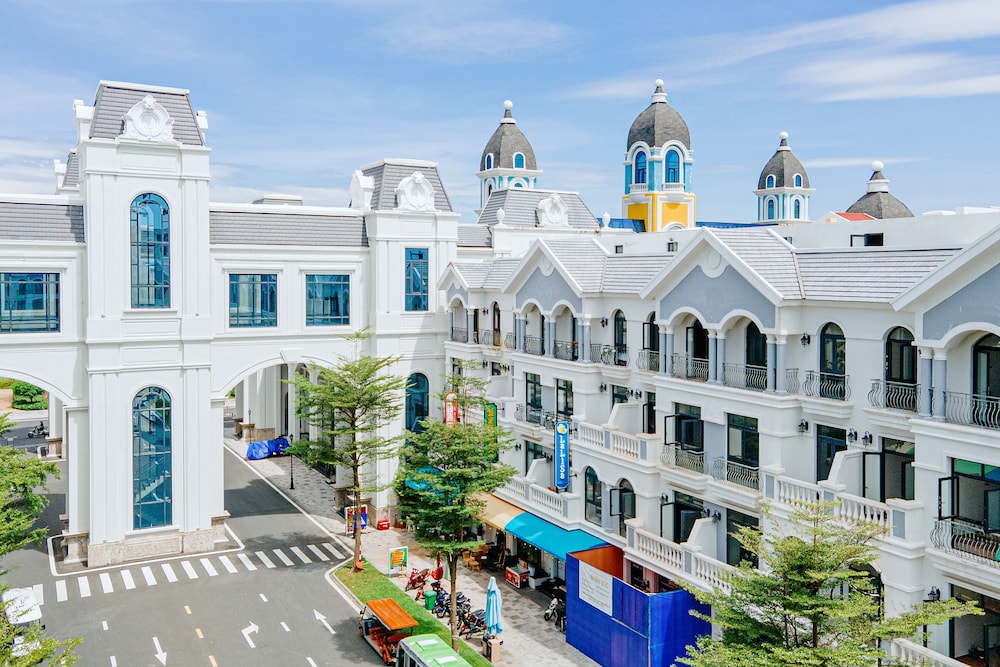 

Milano - Ganh Dau - Lalisa Hotel