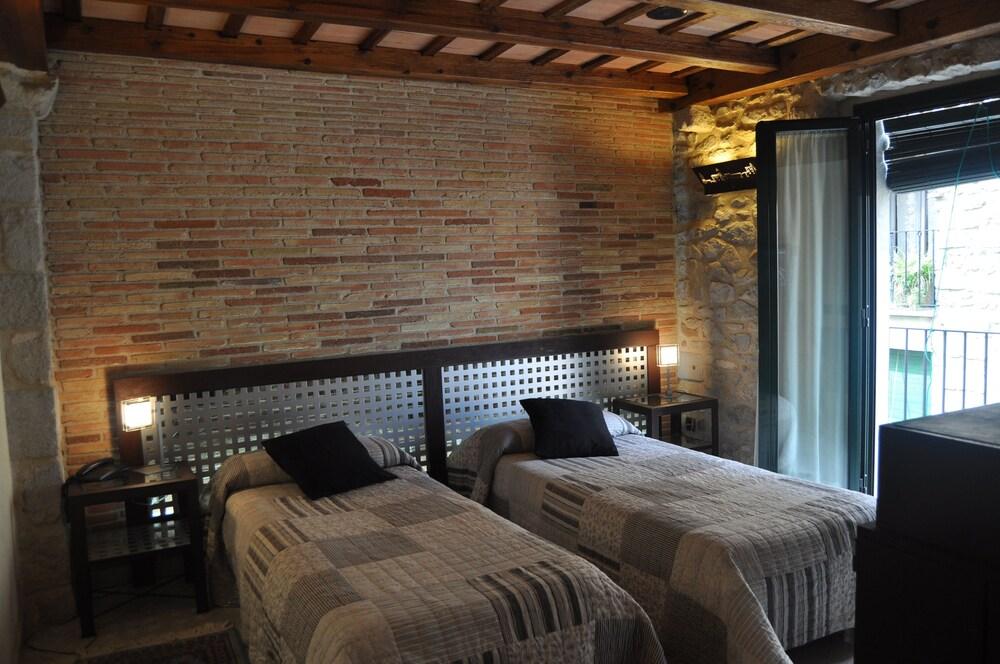 

Bologna - Girona - Hotel Històric