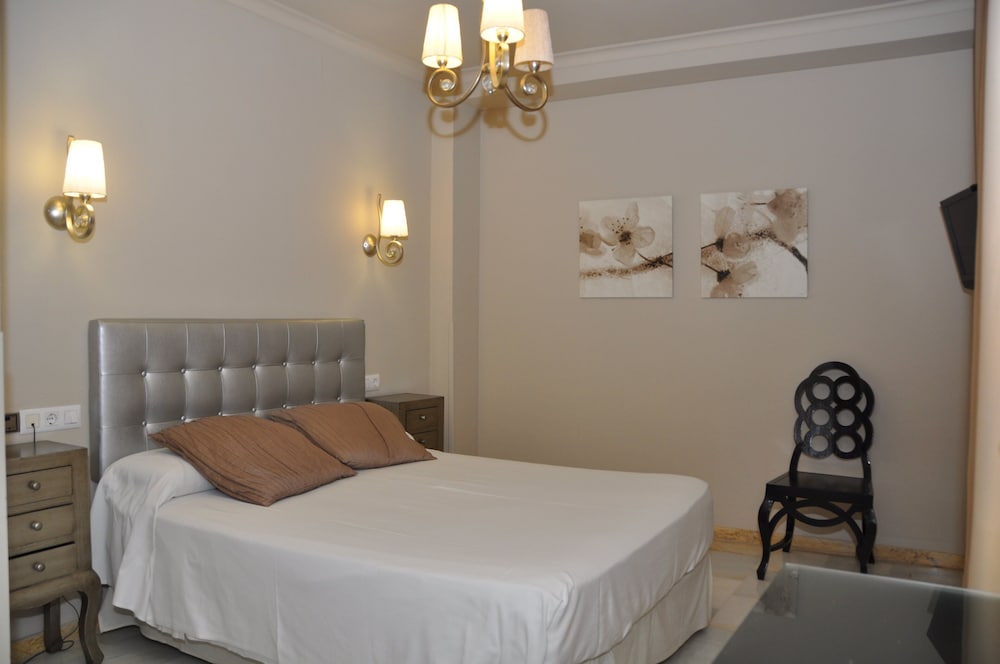 

Cagliari - Dos Hermanas - Hotel Sercotel Doña Carmela