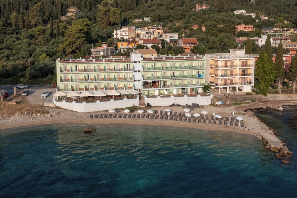 

Napoli - Corfù città - Corfu Maris