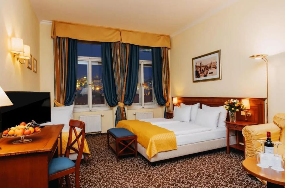 

Milano - Praga - Louis Leger - Czech Leading Hotels