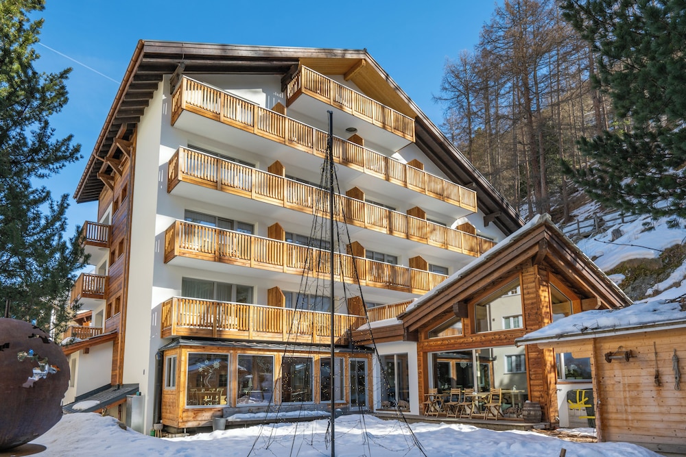 

Napoli - Zermatt - Hotel Jägerhof