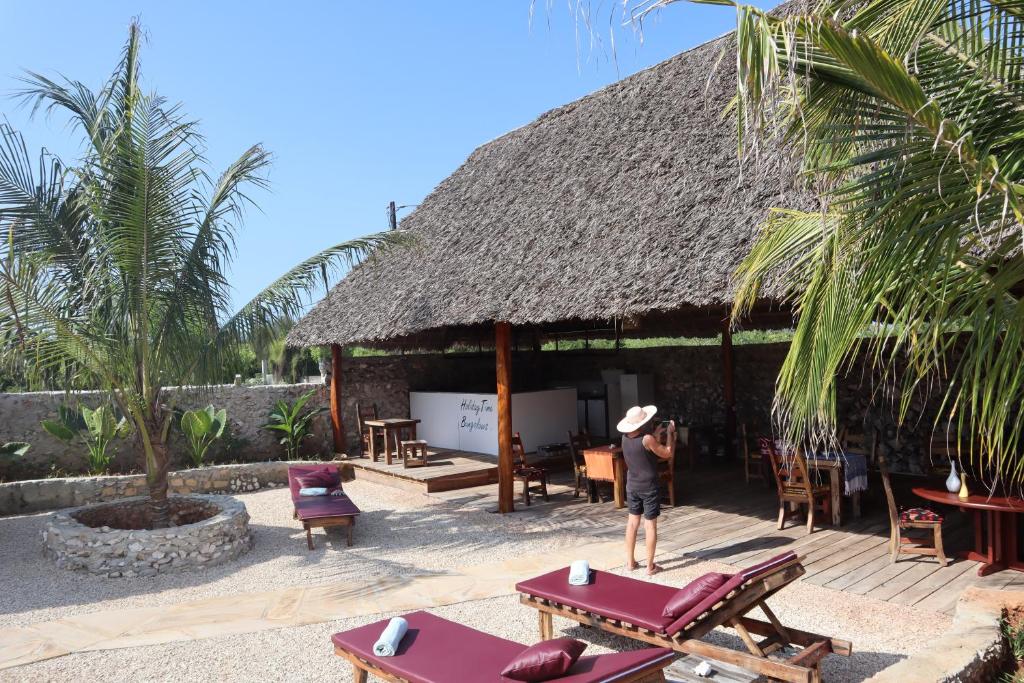 

Bari - Matemwe - Holiday Time Bungalows Zanzibar