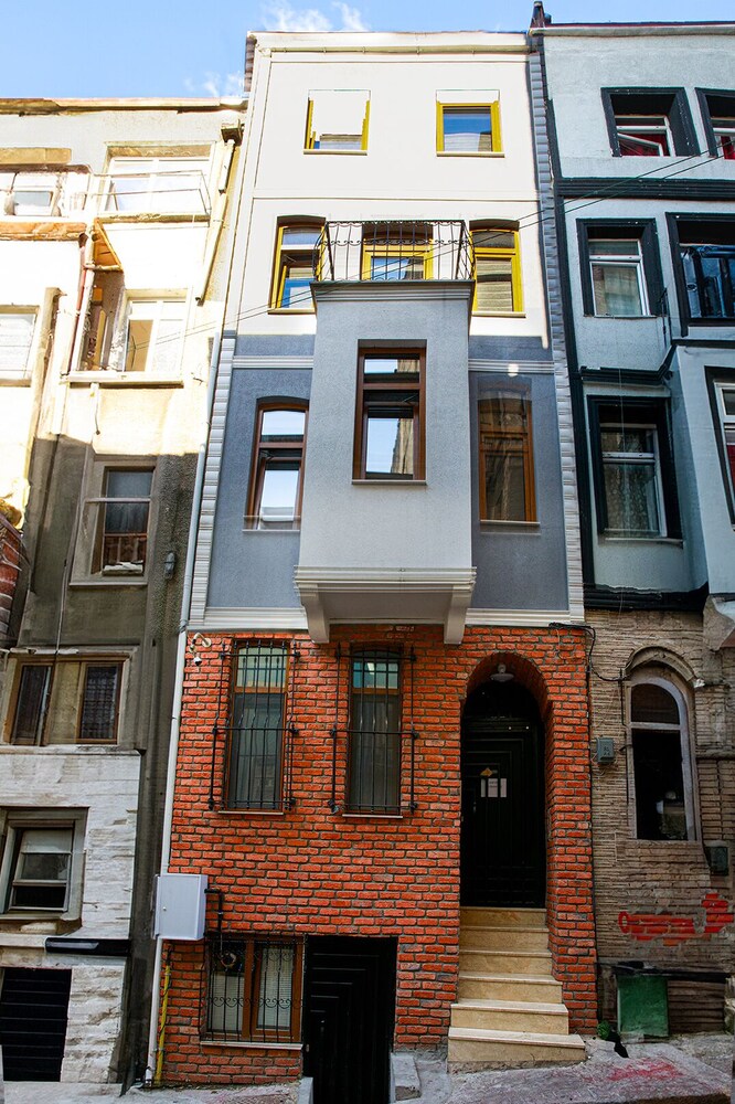 

Roma - Istanbul - Beans House Suite 8-26