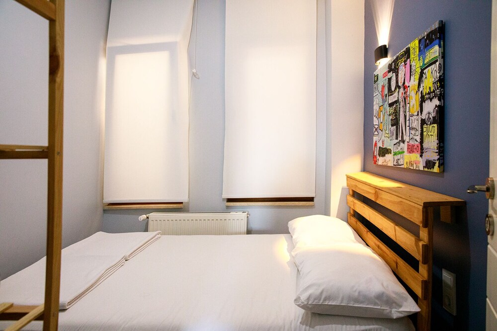 

Roma - Istanbul - Beans House Suite