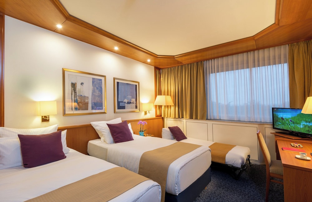 

Bologna - Frankfurt-Main Airport - Leonardo Hotel Frankfurt City South