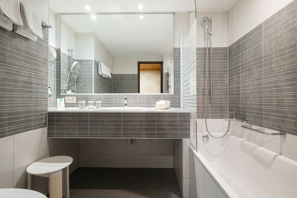 

Bologna - Grindelwald - Hotel Silberhorn - Residences & Spa Wengen