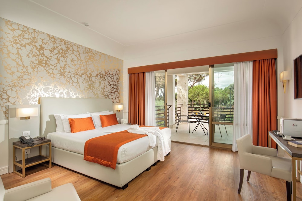 

Catania - Mostacciano - Hotel Shangri-La Roma by OMNIA hotels