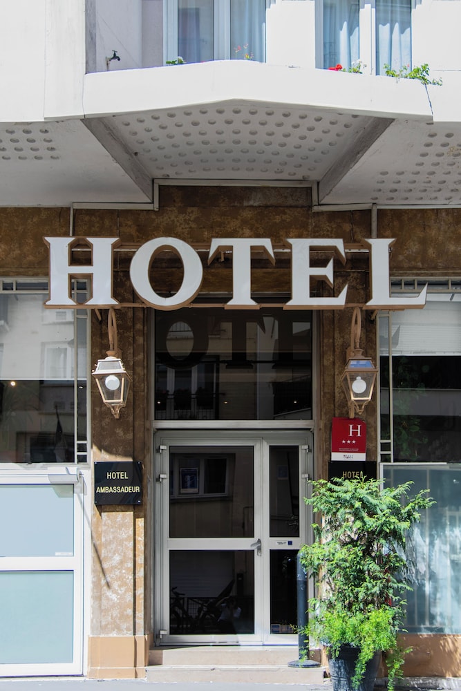 

Torino - Clichy - Hôtel Ambassadeur