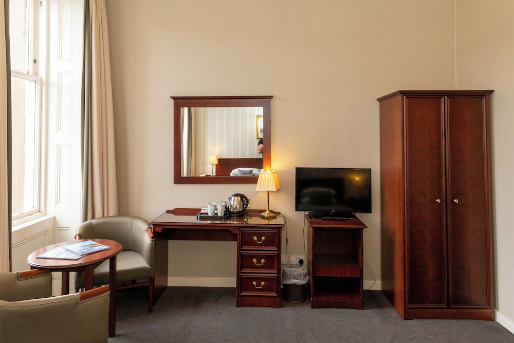 

Venezia - Oban - The Royal Hotel
