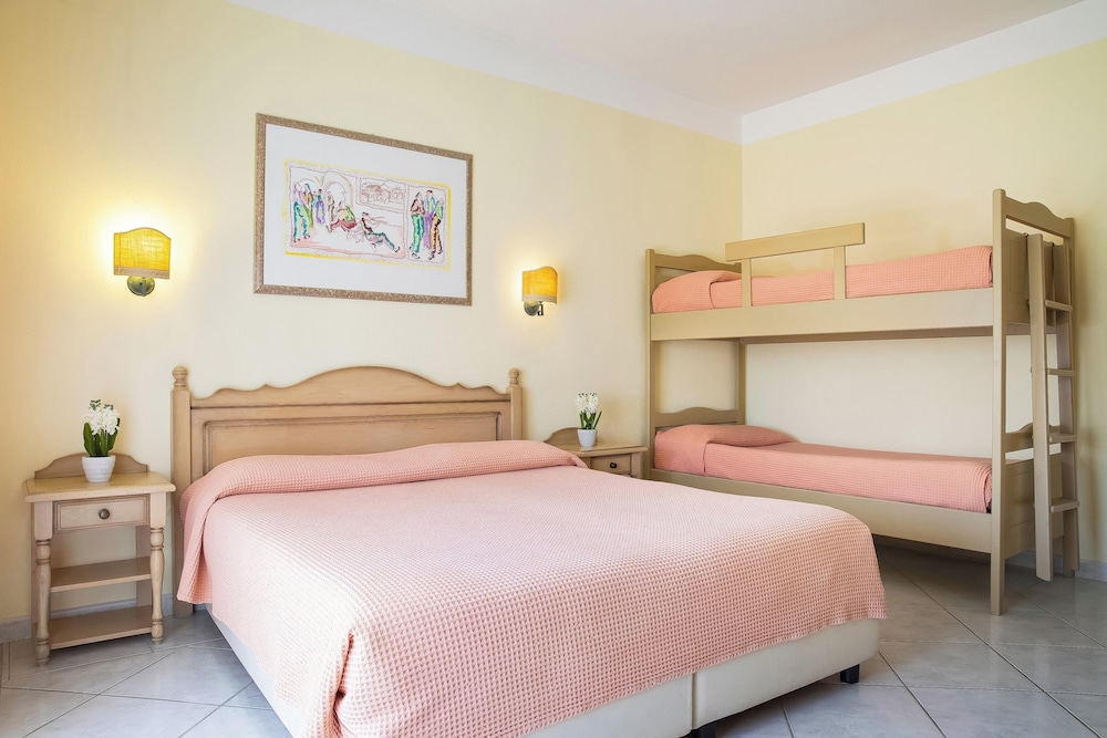 

Roma - Orosei - Hotel Maria Rosaria