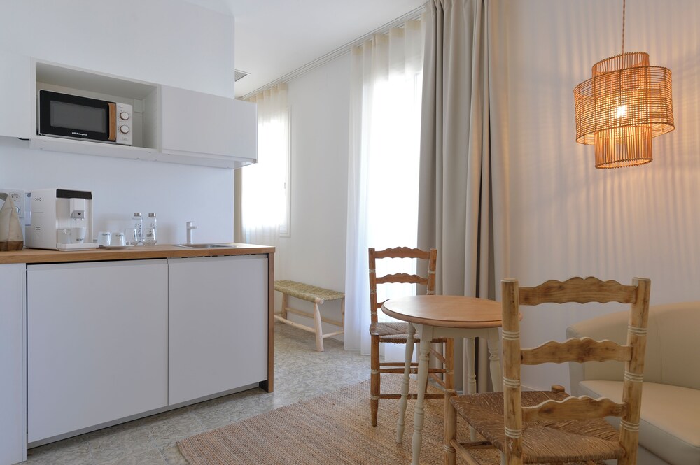 

Palermo - Tossa de Mar - Hostal Boutique Sa Nansa