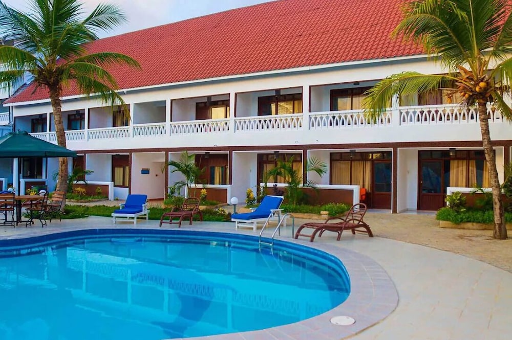 

Roma - Tiwi - Diani Resort & Apartments
