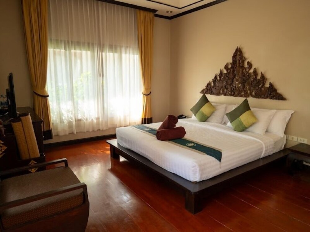 

Milano - Taling Ngam Beach - Koh Samui - Kanok Buri Resort
